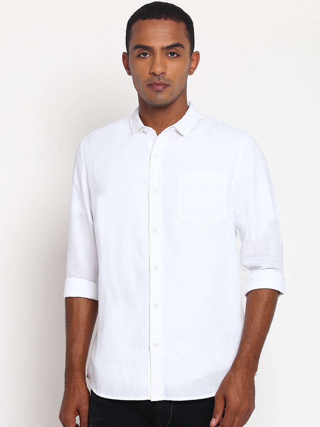 

Lee Men White Classic Slim Fit Casual Shirt