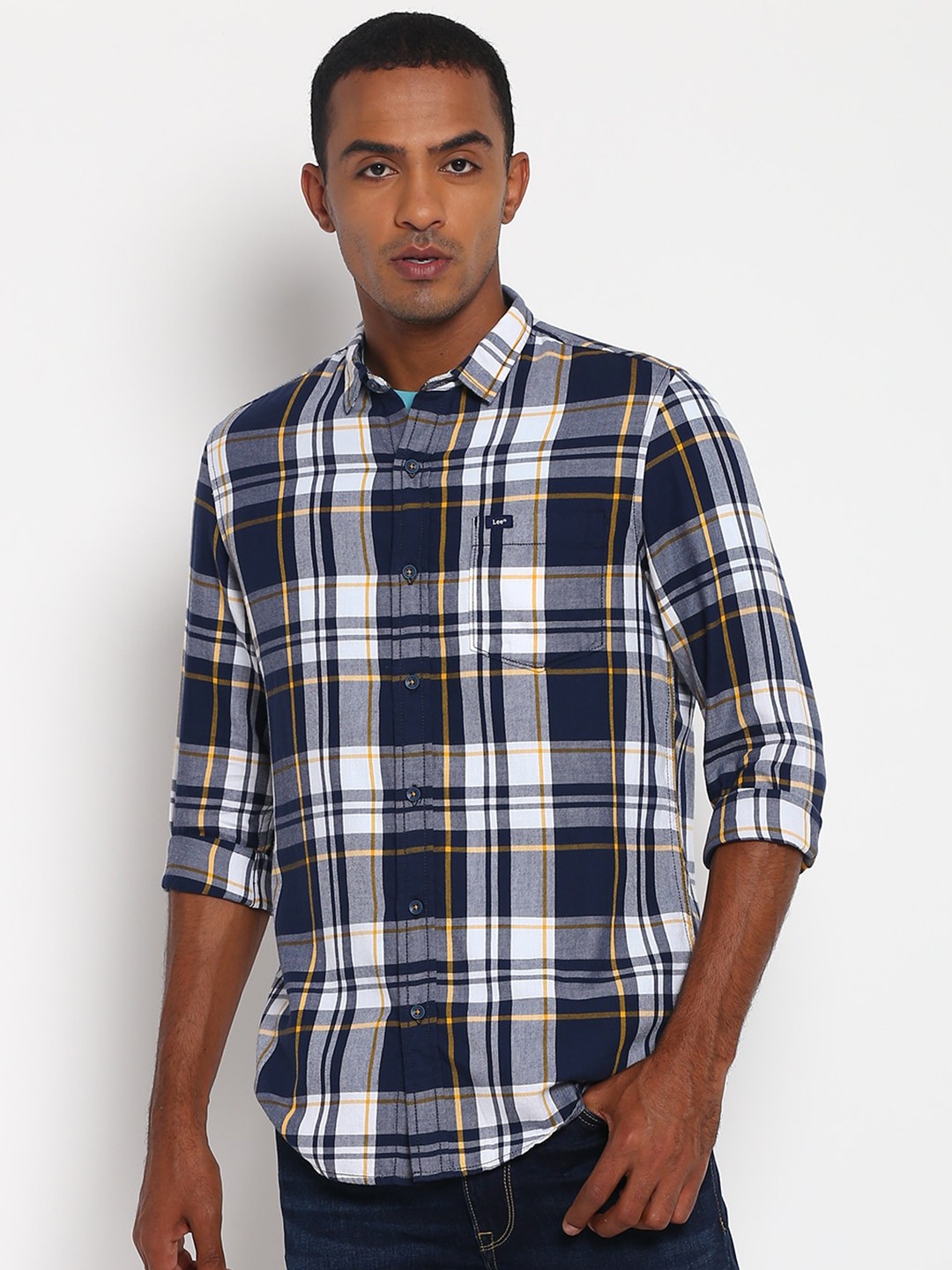 

Lee Men Navy Blue & White Classic Slim Fit Checked Cotton Casual Shirt