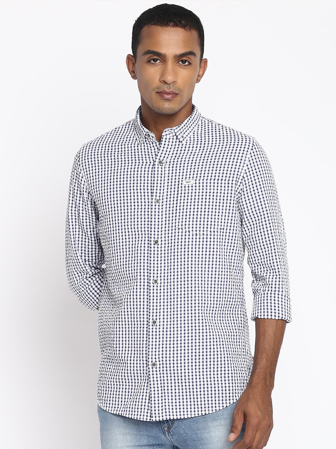 

Lee Men Blue Classic & White Slim Fit Checked Cotton Casual Shirt