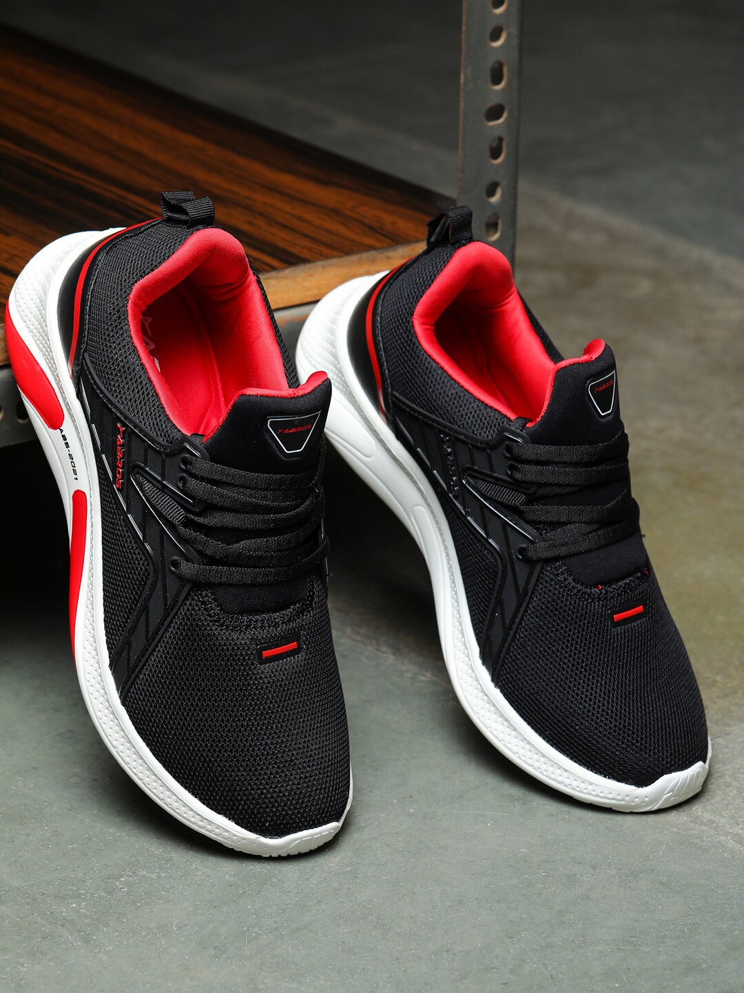 

ABROS Men Black Mesh Running Sports Shoes