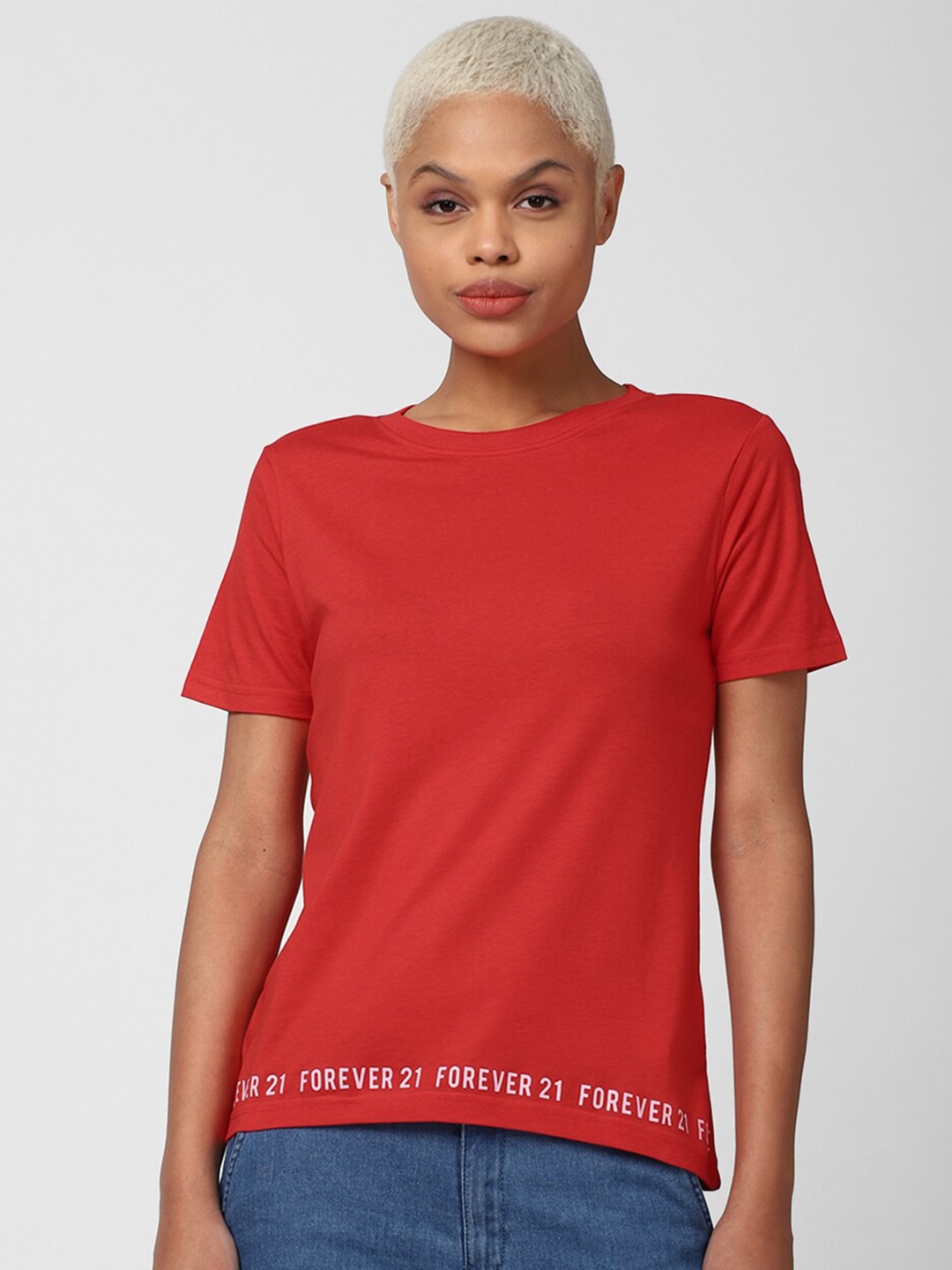

FOREVER 21 Red Graphic Knit Top