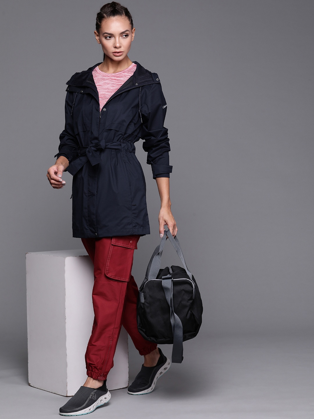 

Columbia Women Navy Blue Solid Longline Rain Jacket
