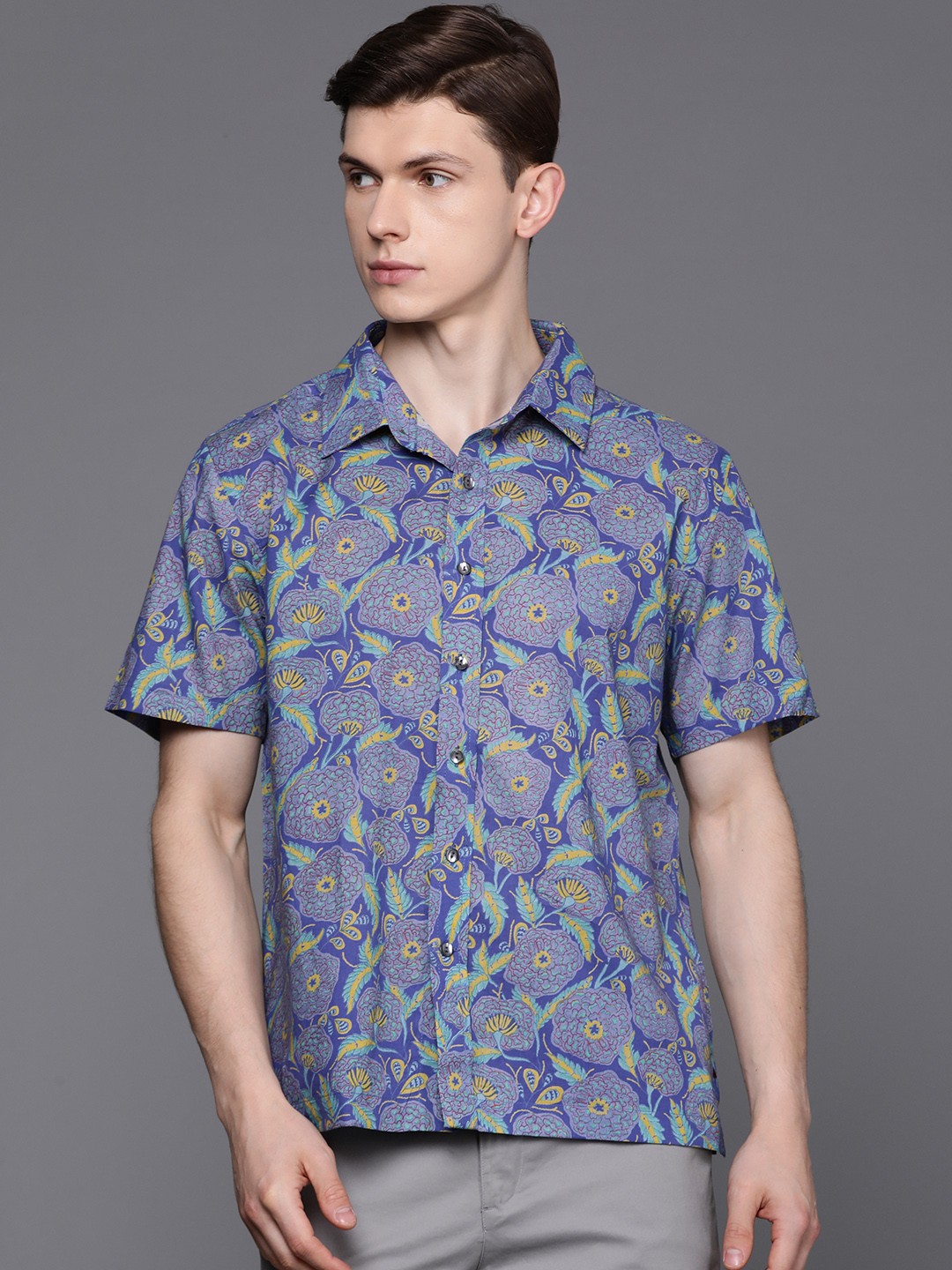 

Fabindia Men Blue & Yellow Pure Cotton Hand Screen Comfort Printed Casual Shirt