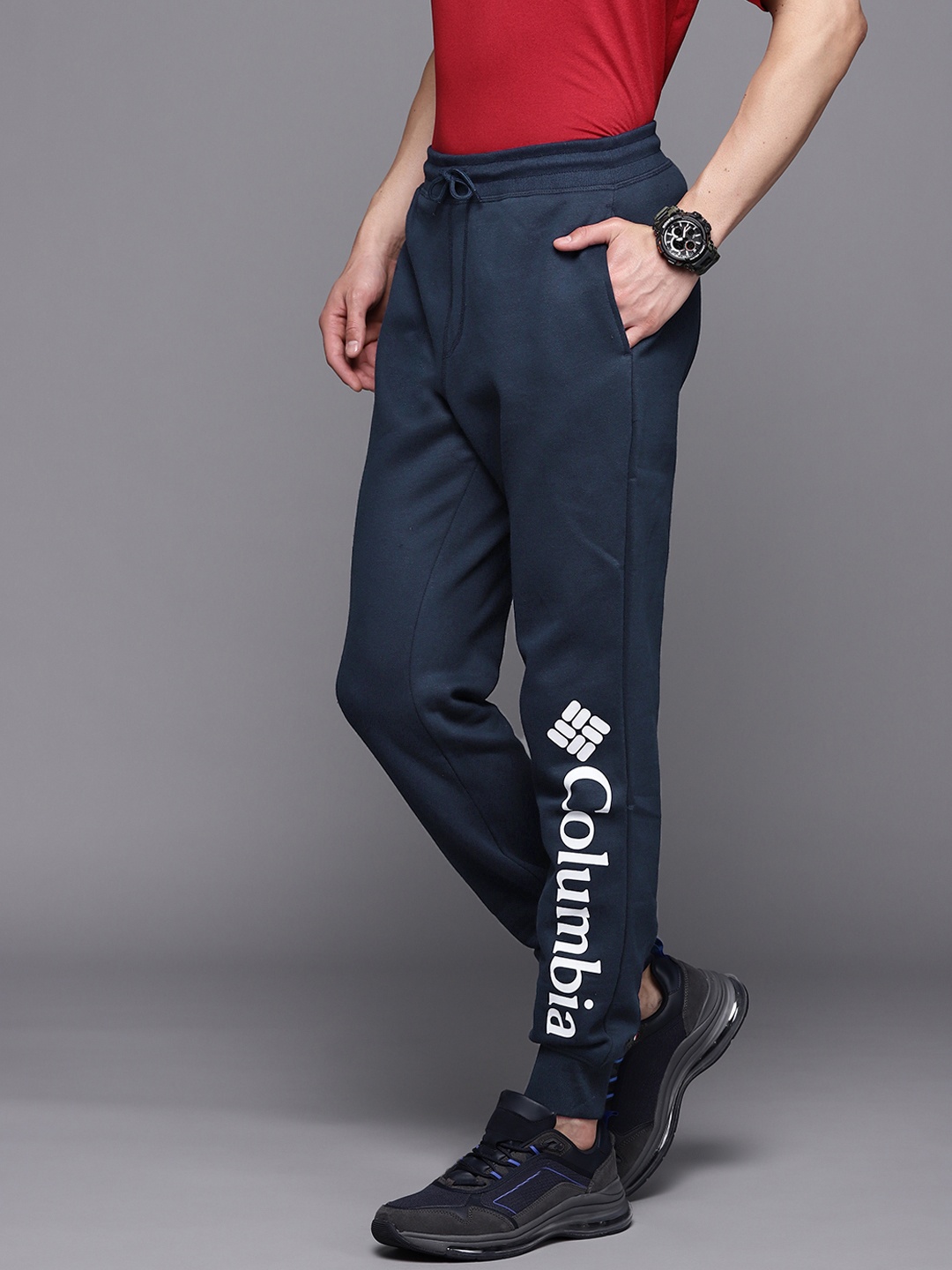 

Columbia Men Navy Blue Straight Fit M CSC Logo Omni Heat Infinity Fleece Jogger