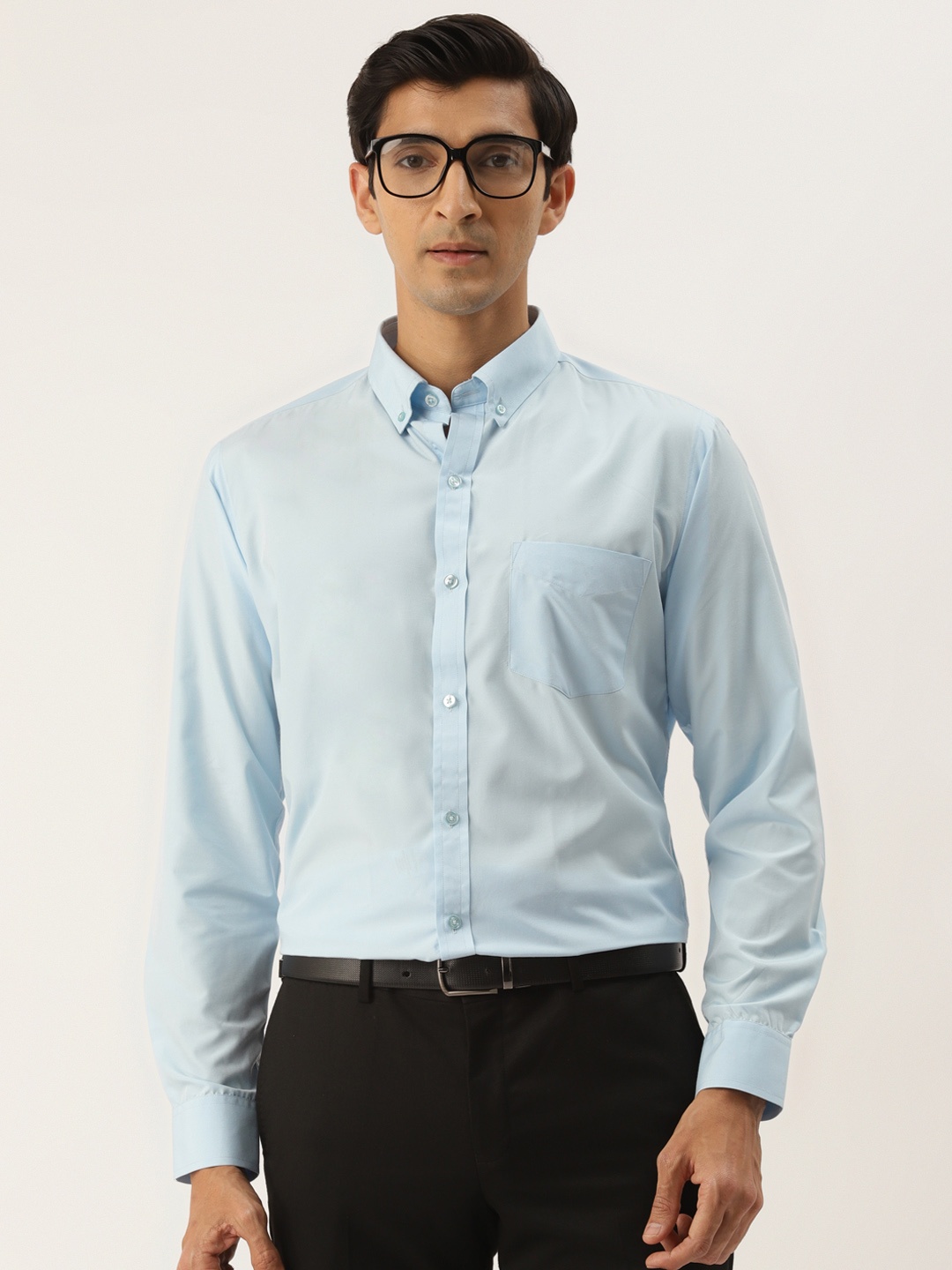 

English Navy Men Blue Solid Slim Fit Formal Shirt