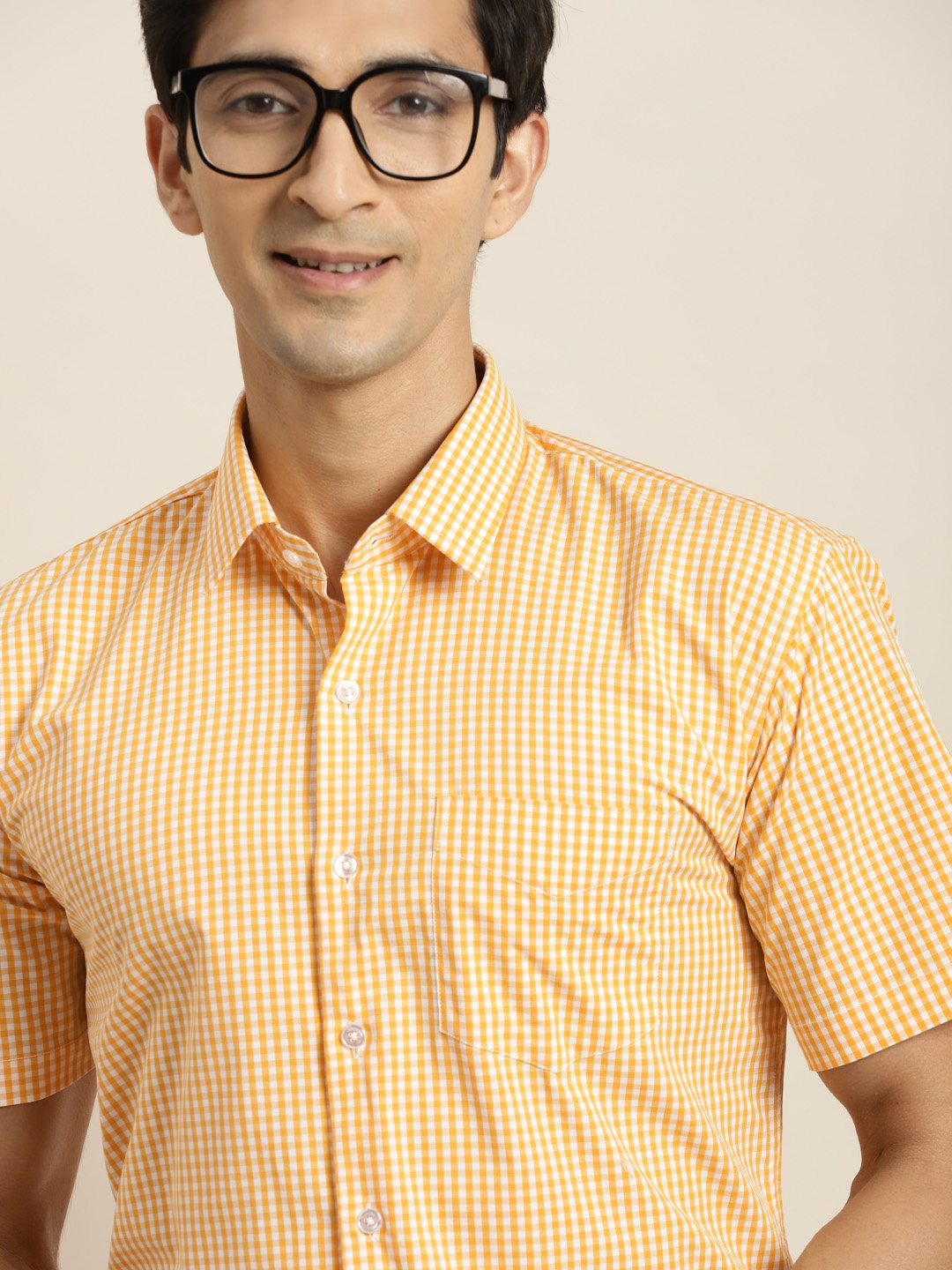 

Hancock Men Yellow Slim Fit Gingham Checked Formal Shirt