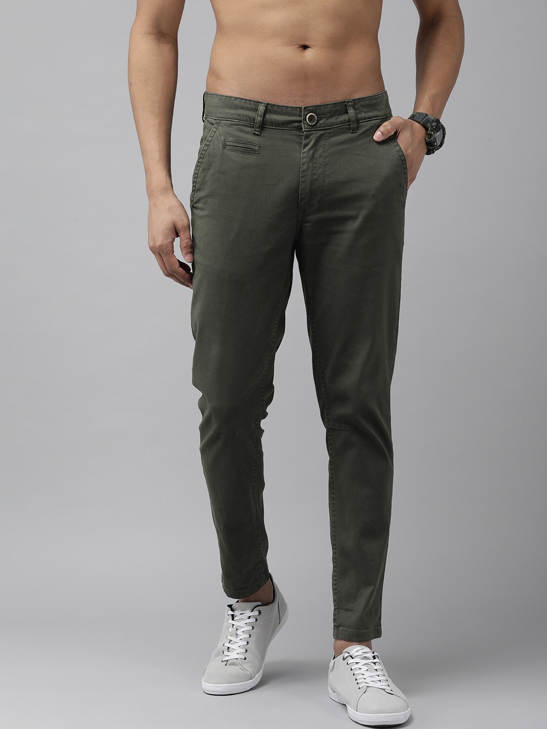 

The Roadster Life Co. Men Slim Fit Trousers, Olive