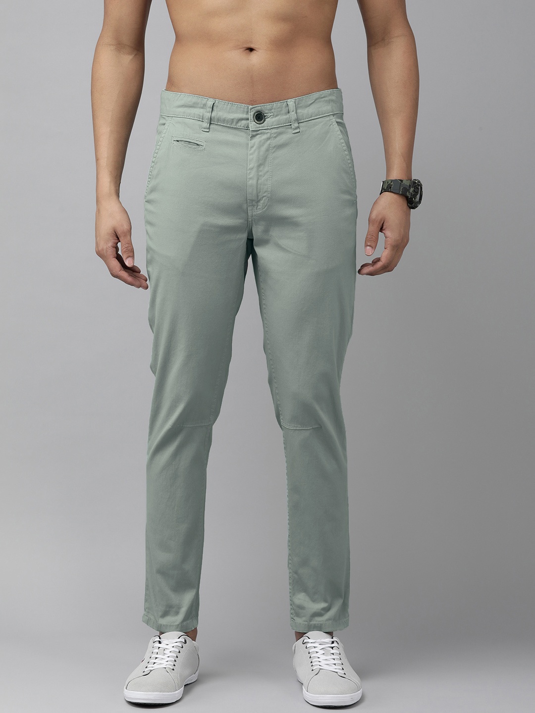 The Roadster Life Co. Men Slim Fit Trousers, Green