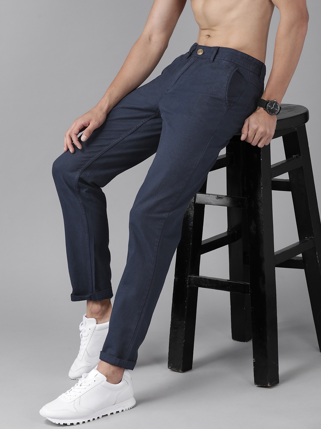 

Roadster Men Navy Blue Pure Cotton Solid Regular Fit Trousers