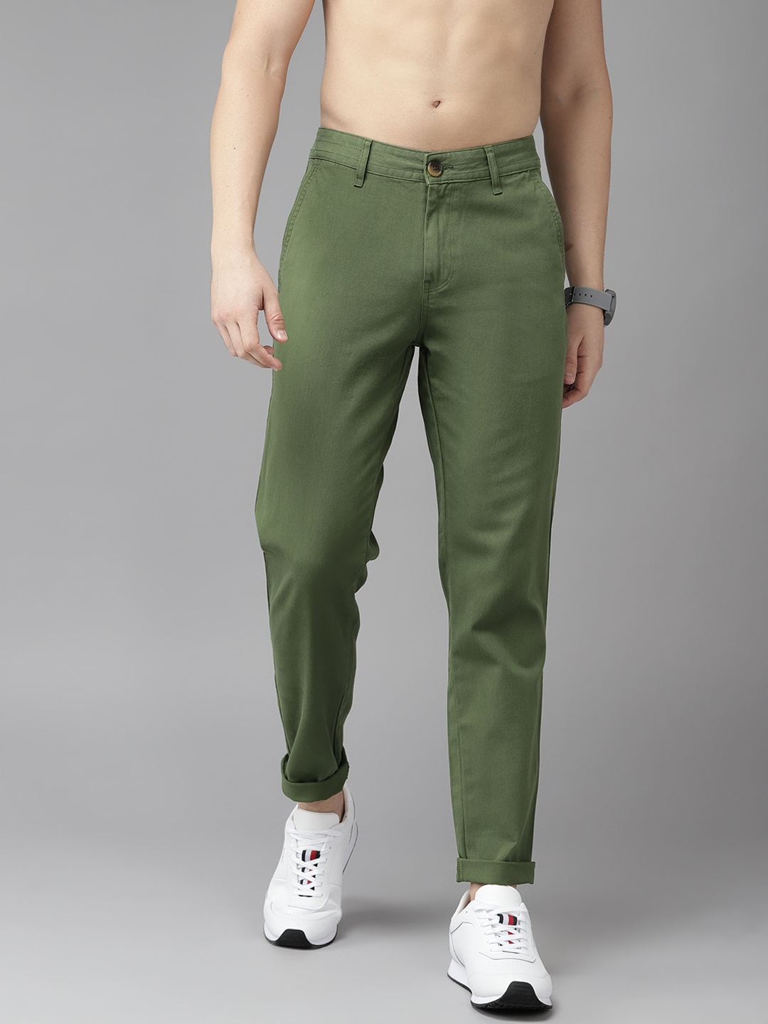 

Roadster Men Olive Green Pure Cotton Chinos Trousers