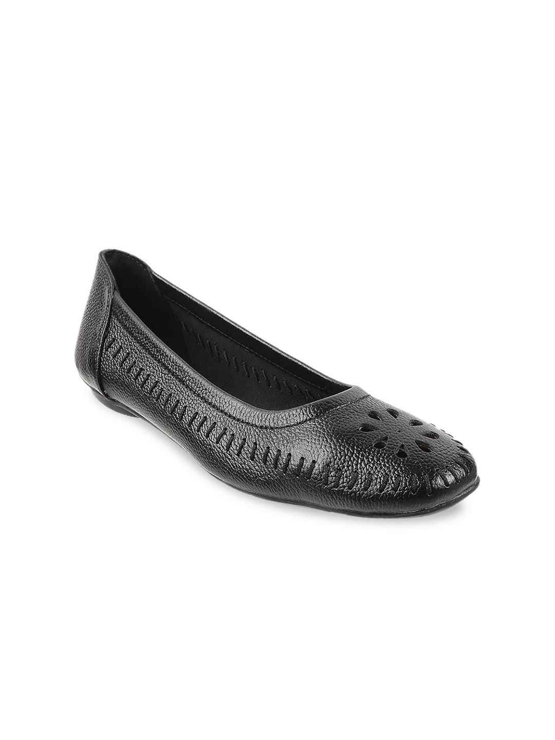 

Mochi Women Black Ballerinas with Laser Cuts Flats