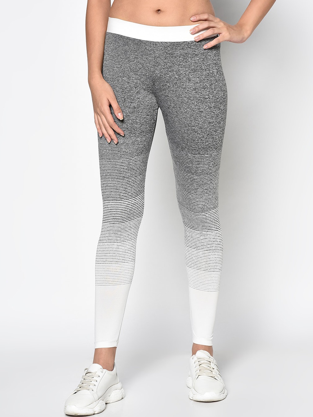 

BUKKUM Women White & Grey Printed Tights