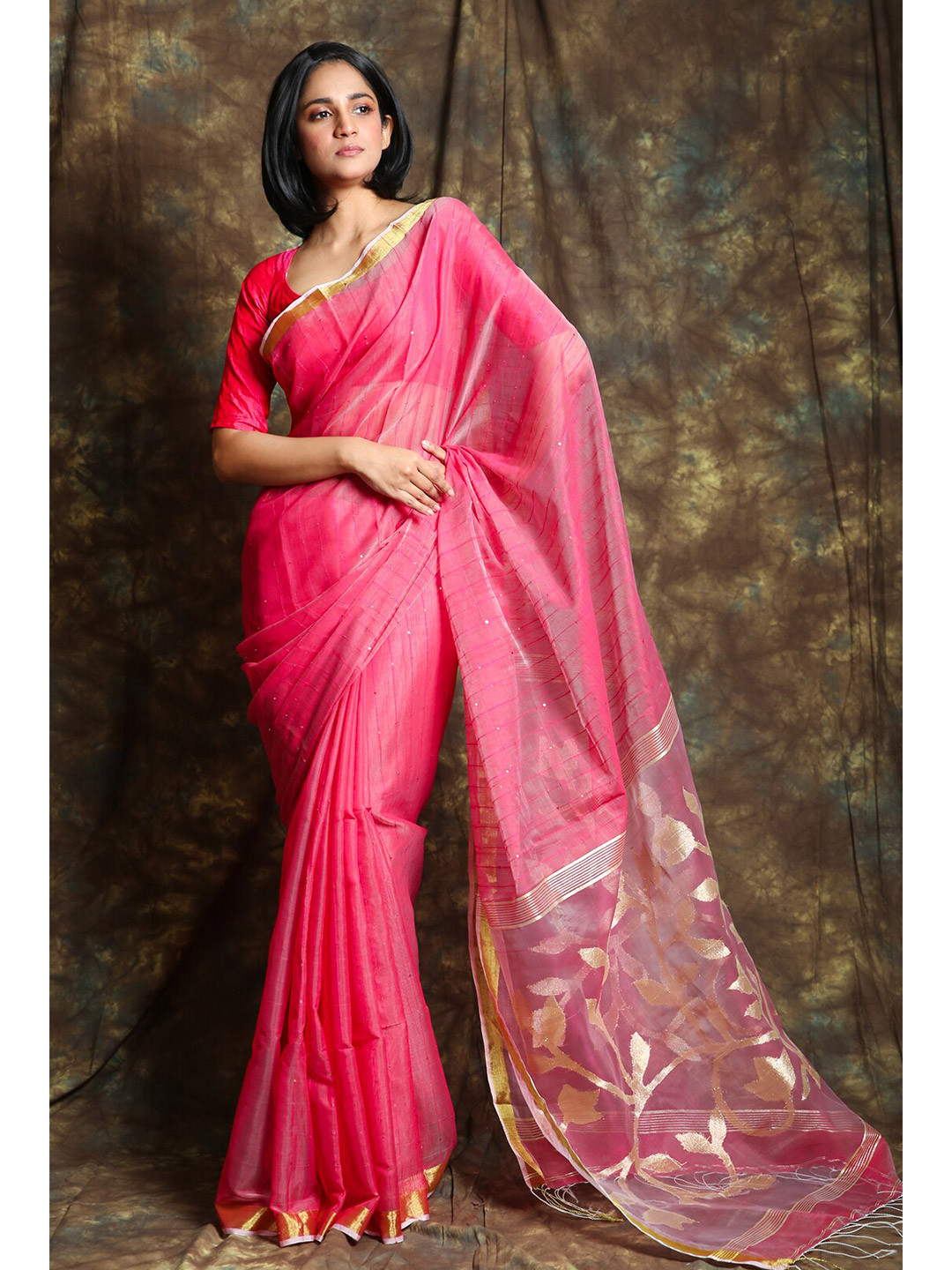 

Charukriti Pink & Gold-Toned Floral Zari Pure Cotton Saree