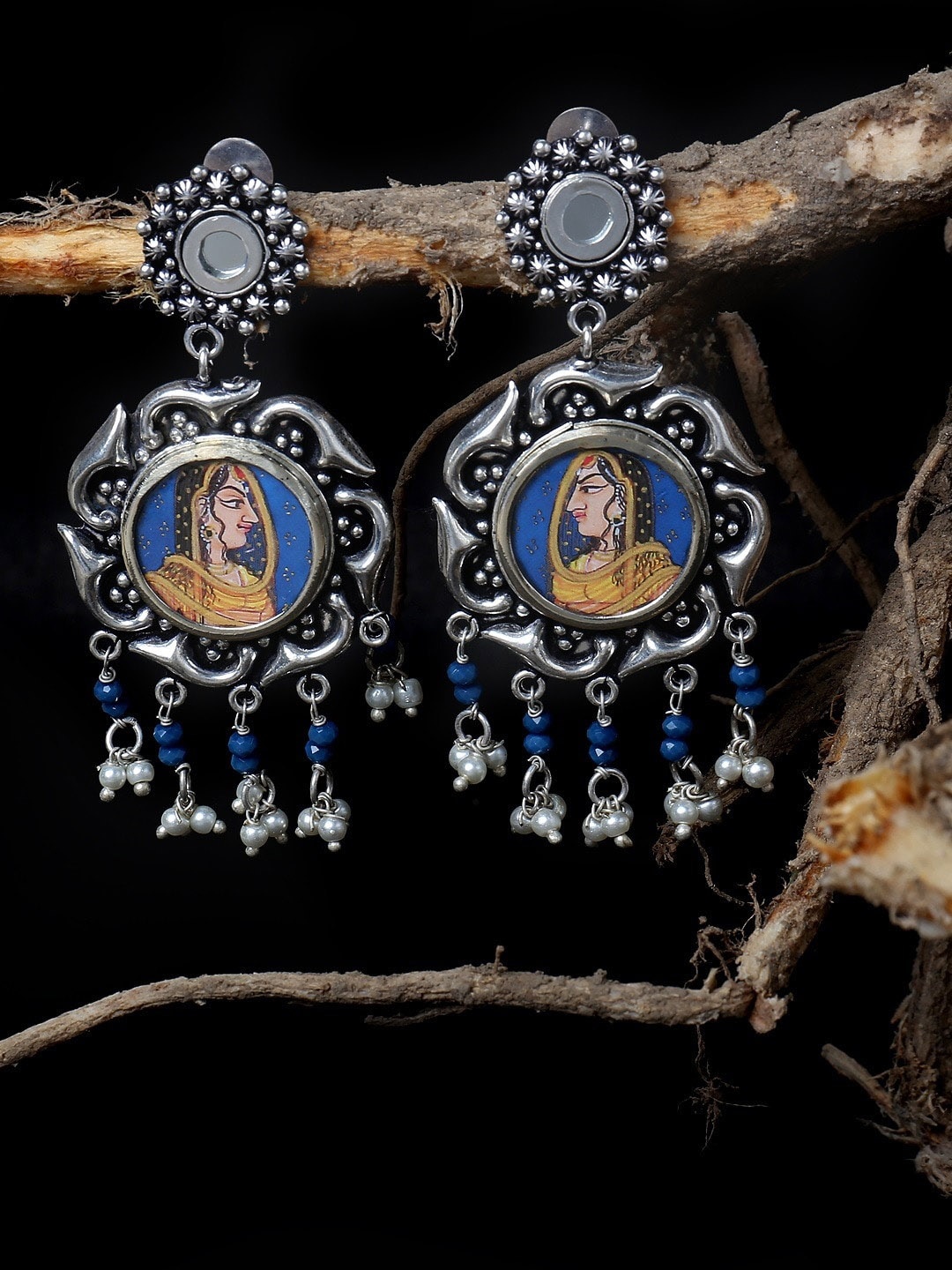

FIROZA Silver-Toned Circular Drop Earrings
