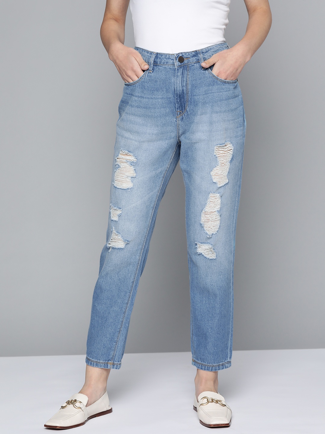 

HERE&NOW Women Blue Boyfriend Fit Highly Distressed Pure Cotton Light Fade Jeans