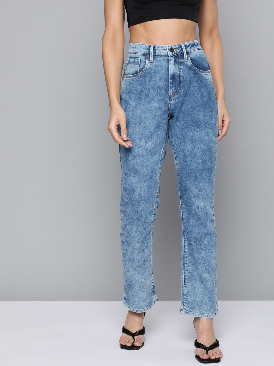 

HERE&NOW Women Blue Straight Fit High-Rise Light Fade Jeans