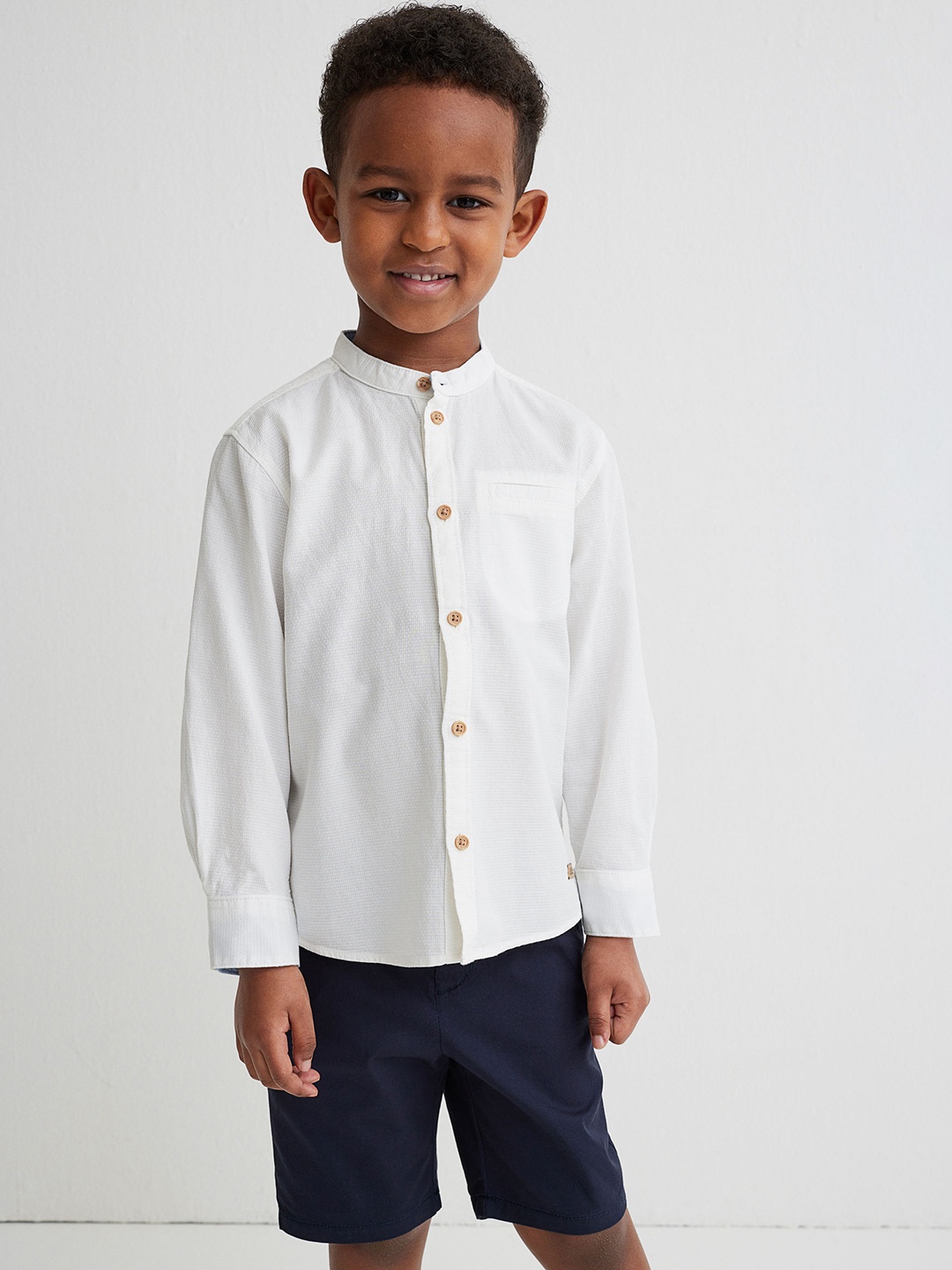

H&M Boys Blue Regular Fit Cotton Chino Shorts