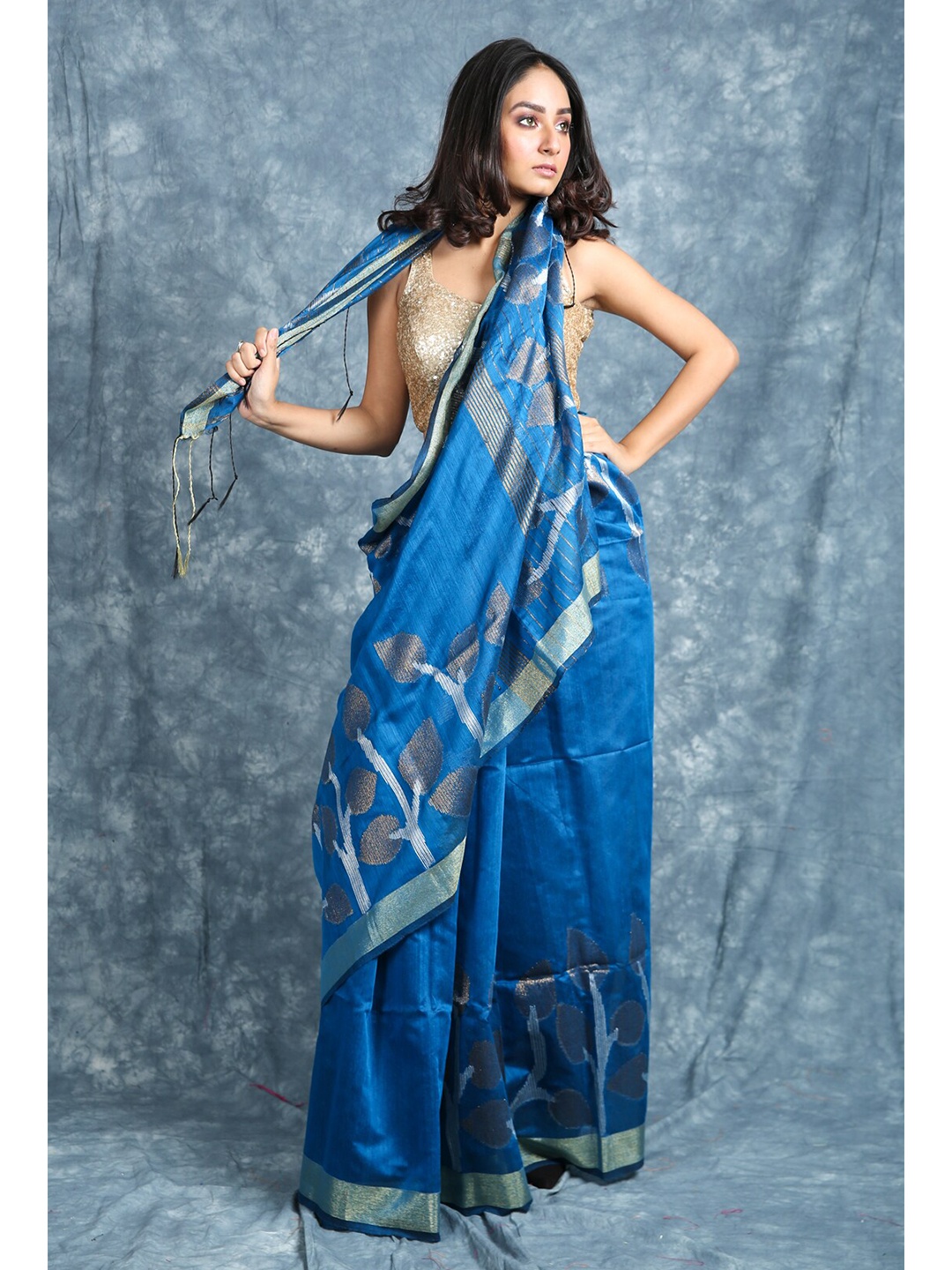 

Charukriti Blue & Silver-Toned Floral Woven Design Zari Saree