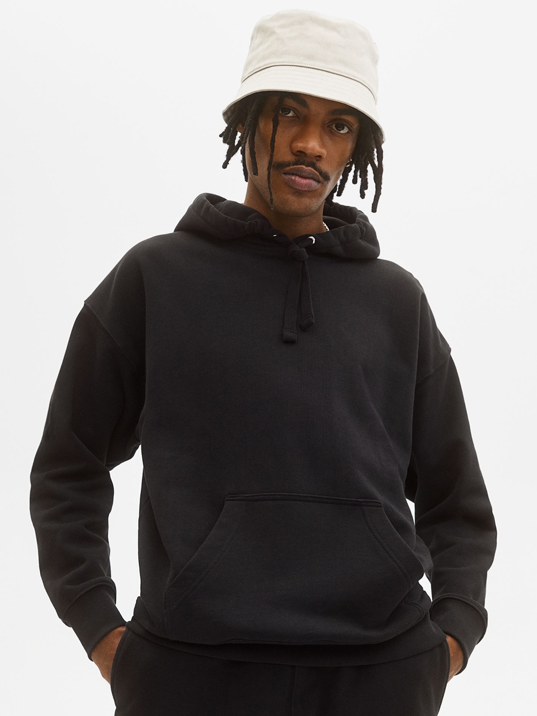 

H&M Men Black Oversized Fit Cotton Hoodie