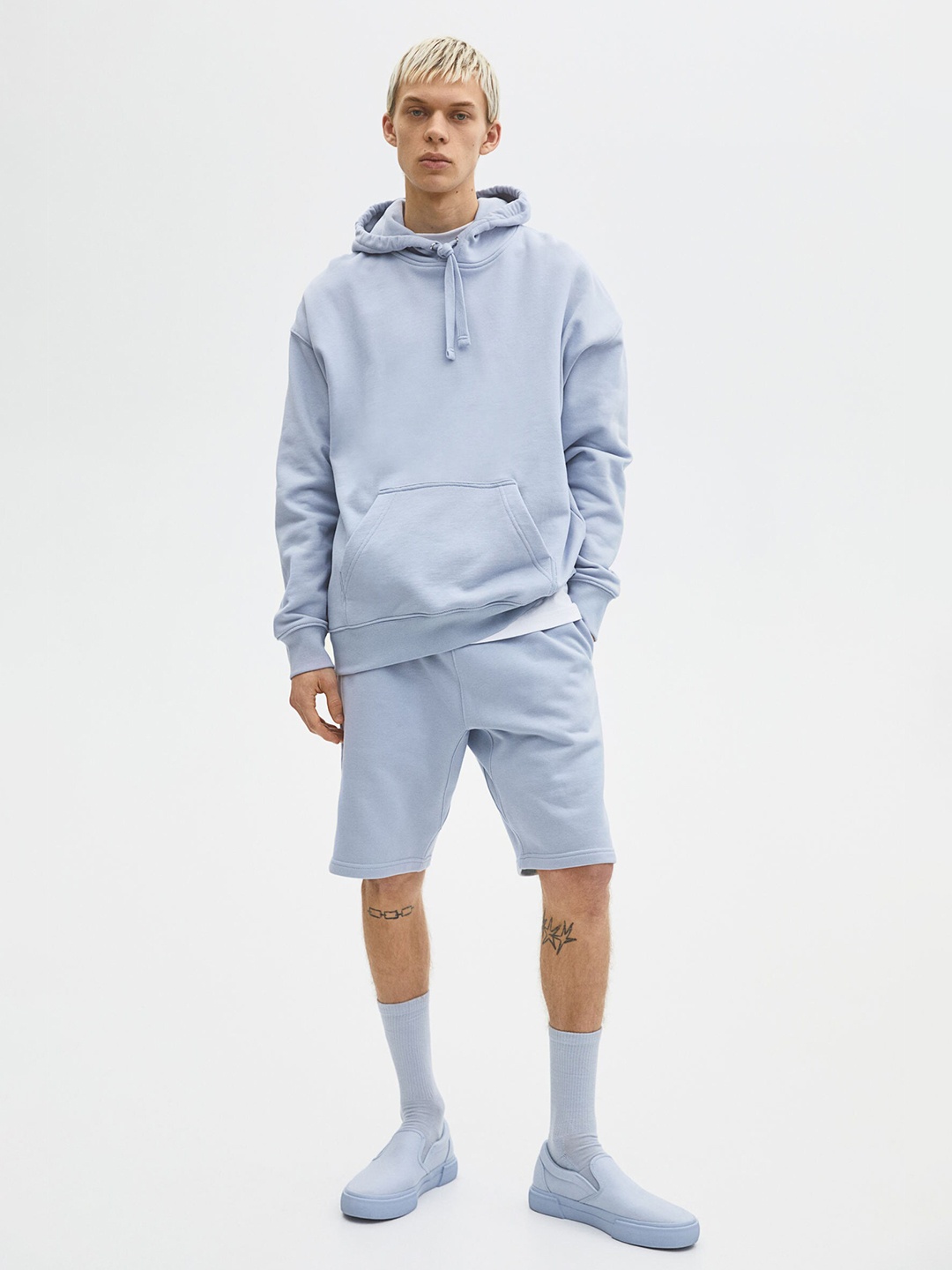 

H&M Men Blue Oversized Fit Cotton Hoodie