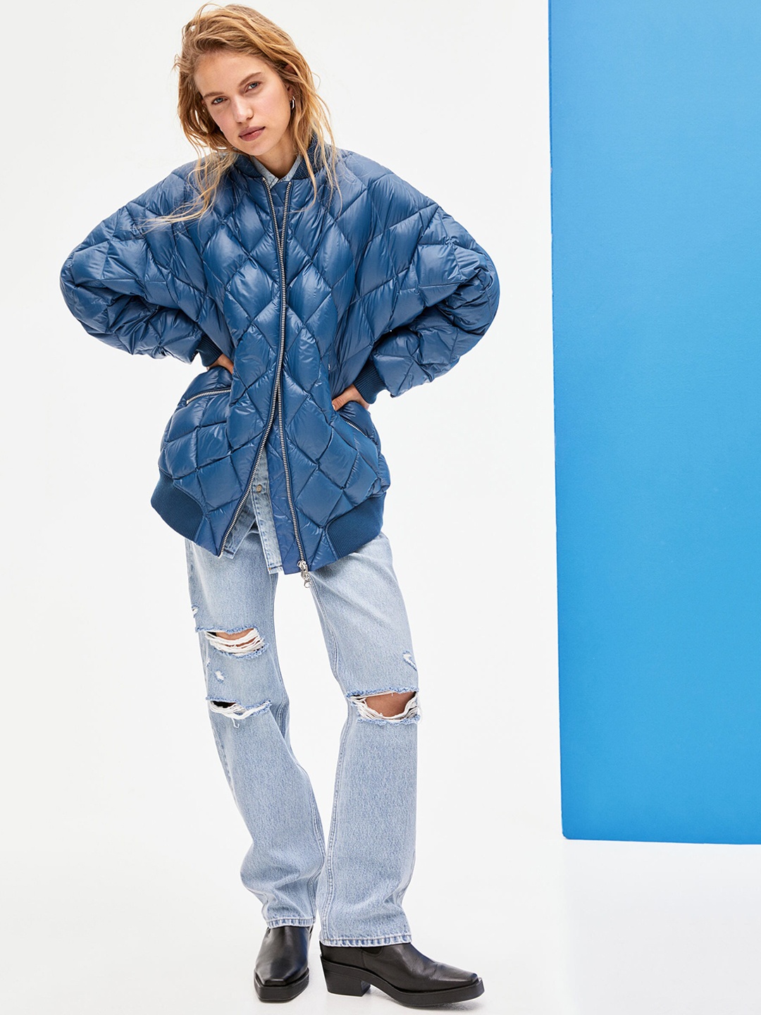 

H&M Women Blue Quilted Down Jacket
