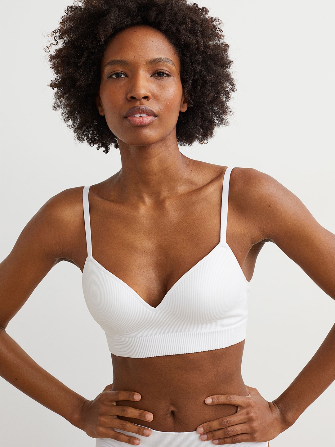 

H&M Women White Non-wired Microfibre Push-Up Bra 1033894006
