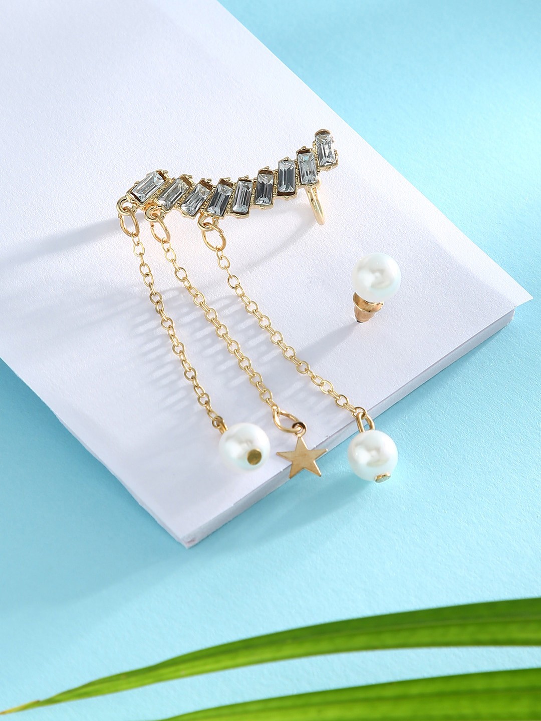 

justpeachy Gold-Toned Contemporary Drop Earrings