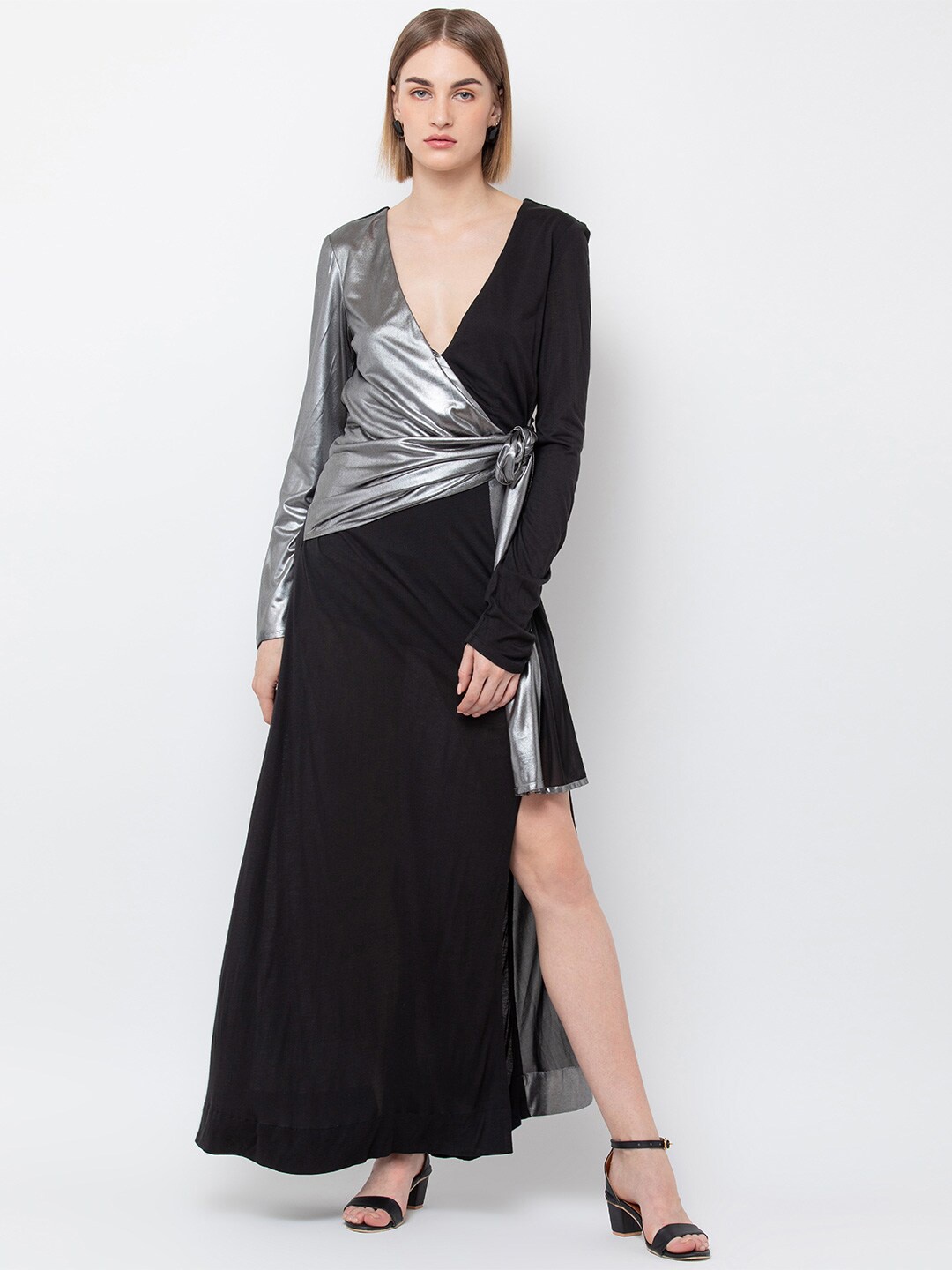 

DODO & MOA Black Maxi Dress