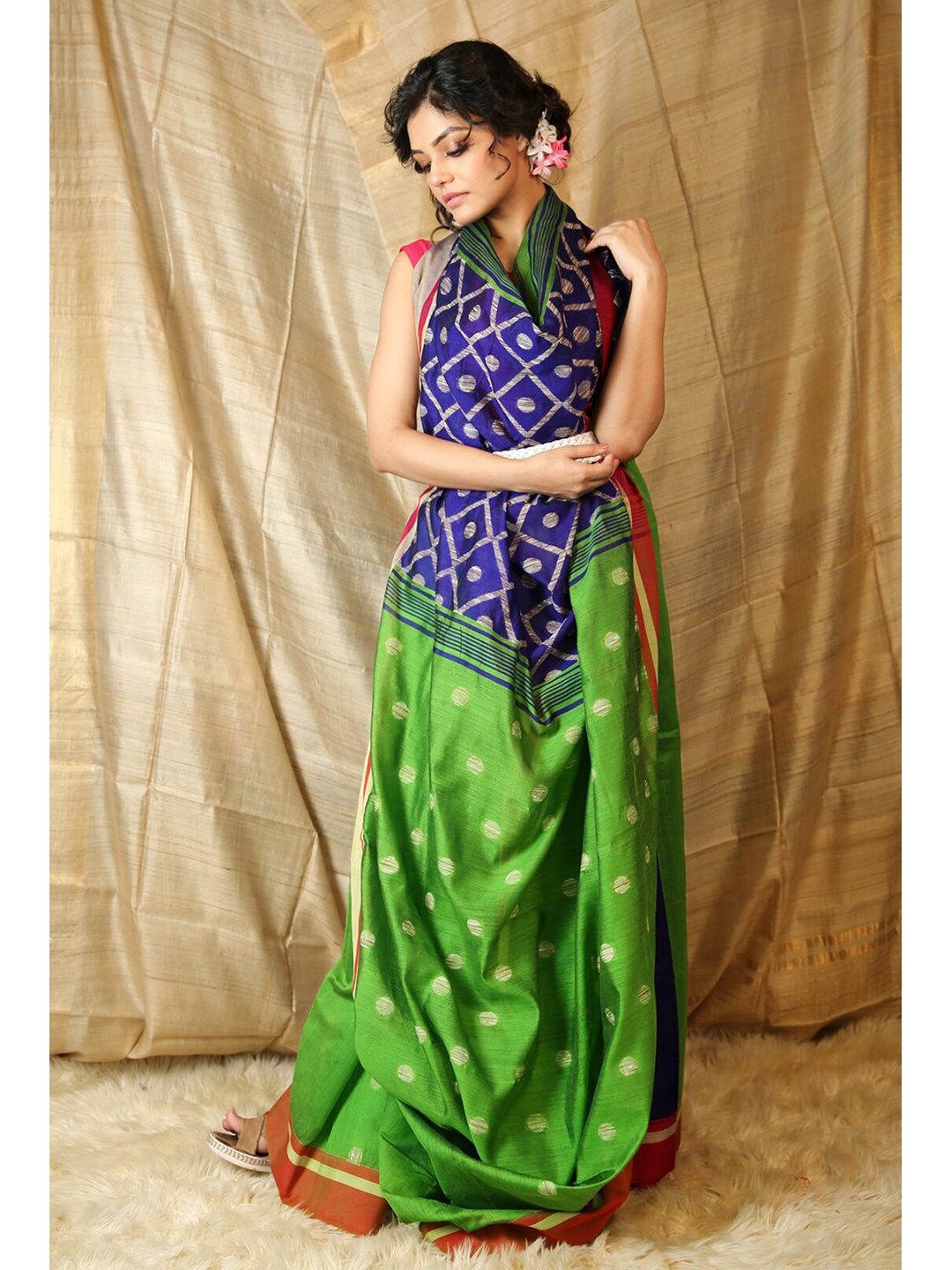 

Charukriti Green & Red Woven Design Saree