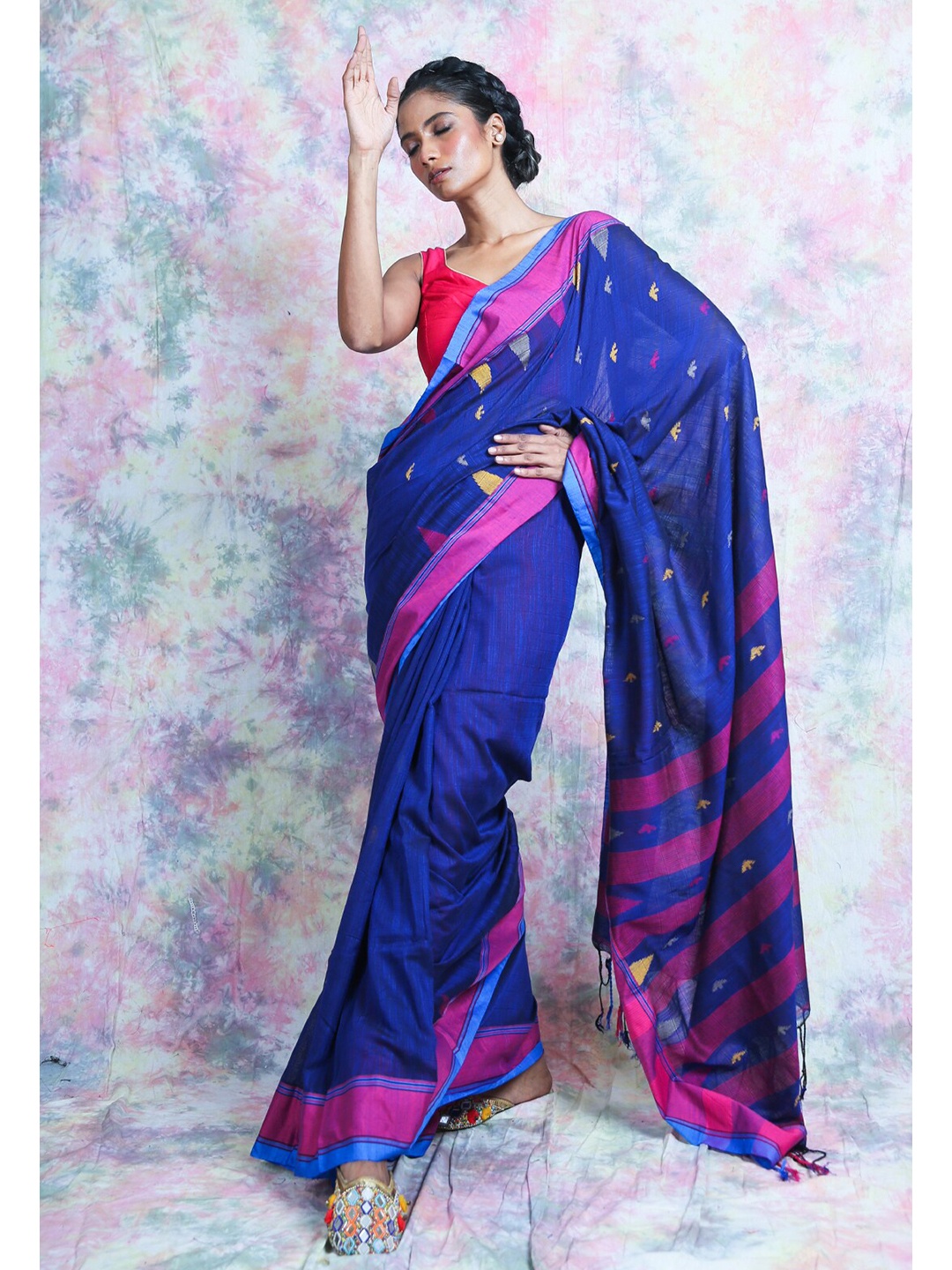 

Charukriti Blue & Pink Woven Design Saree