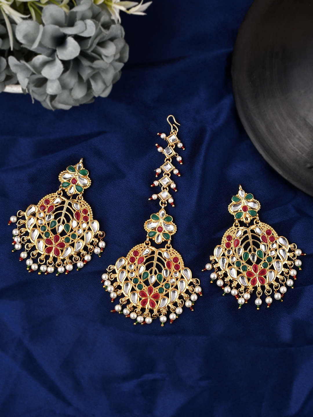 

Silvermerc Designs Women Gold-Plated Red & White Kundan Studded Maang Tikka with Earrings