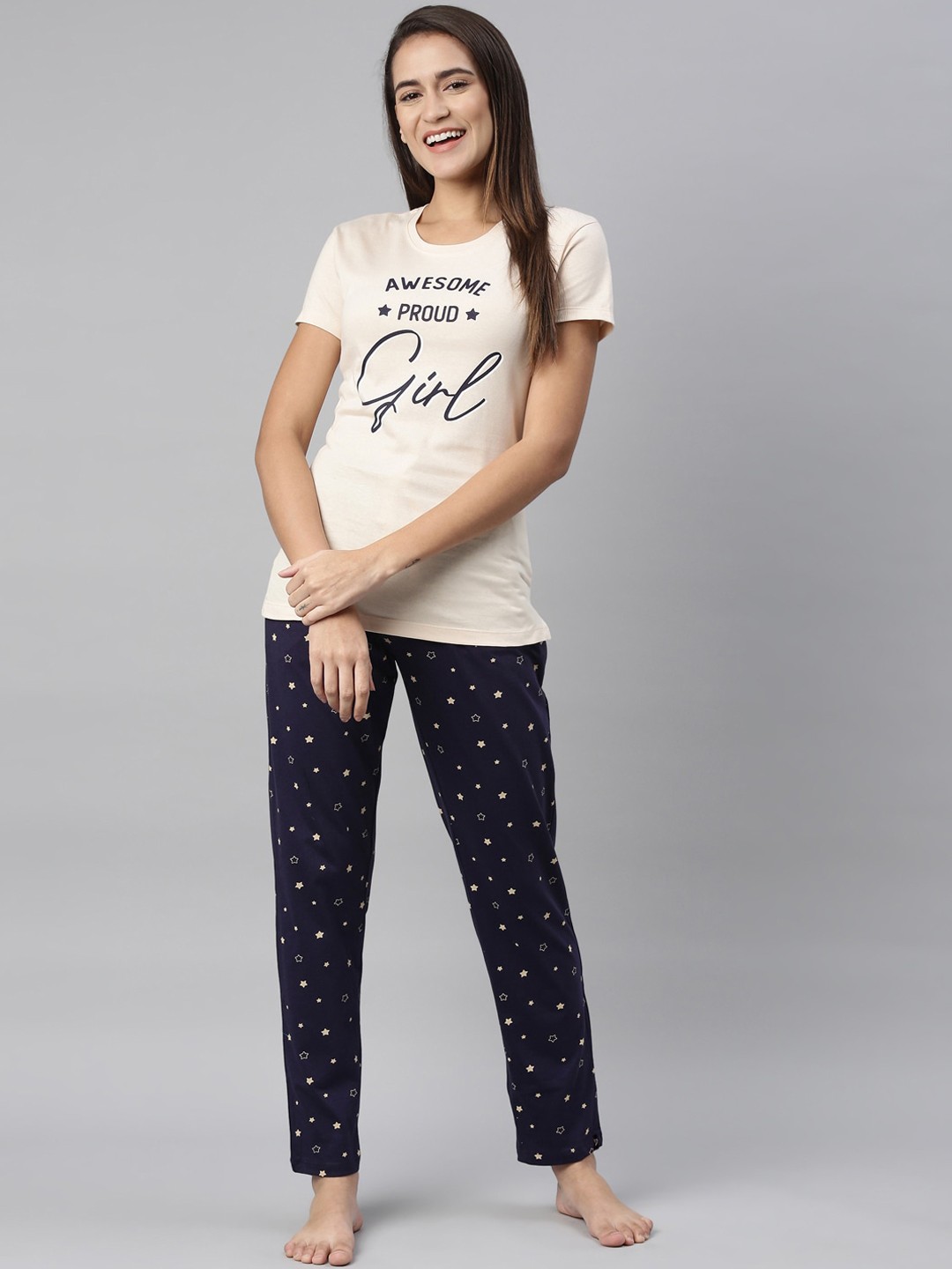 

TWIN BIRDS Women Beige & Navy Blue Printed Night suit