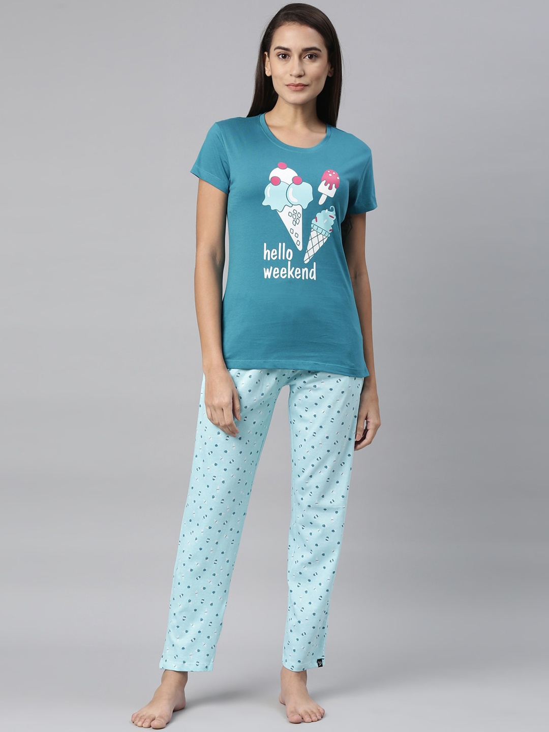 

TWIN BIRDS Women Teal Blue & White Printed Night suit