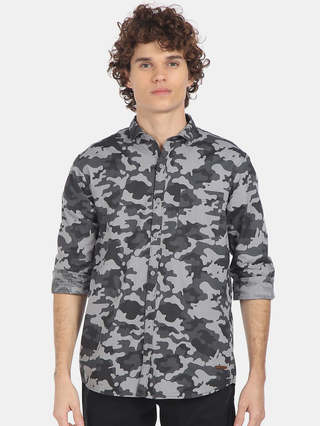 

Cherokee Men Grey & Black Camouflage Printed Pure Cotton Casual Shirt