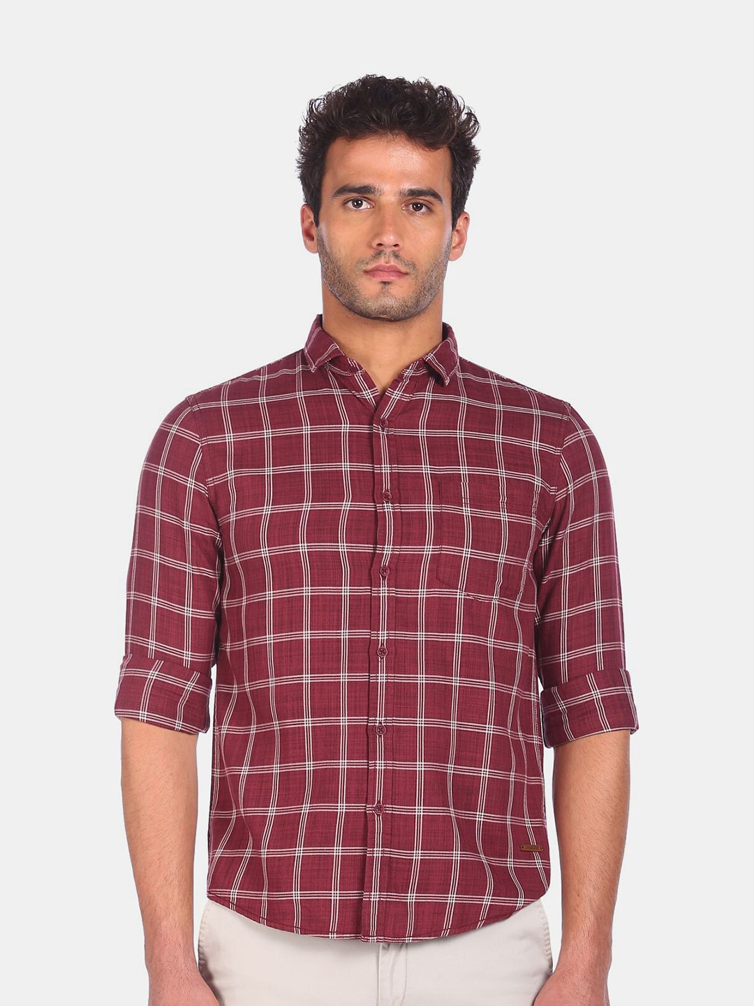 

Cherokee Men Maroon Checked Casual Shirt