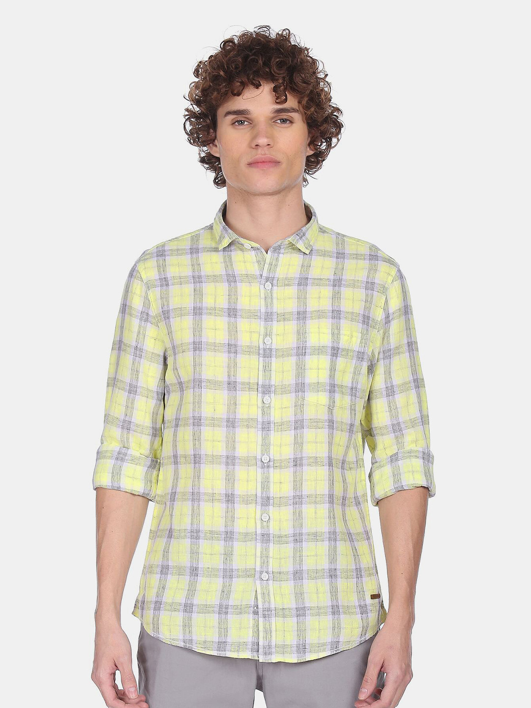 

Cherokee Men Yellow Checked Casual Shirt