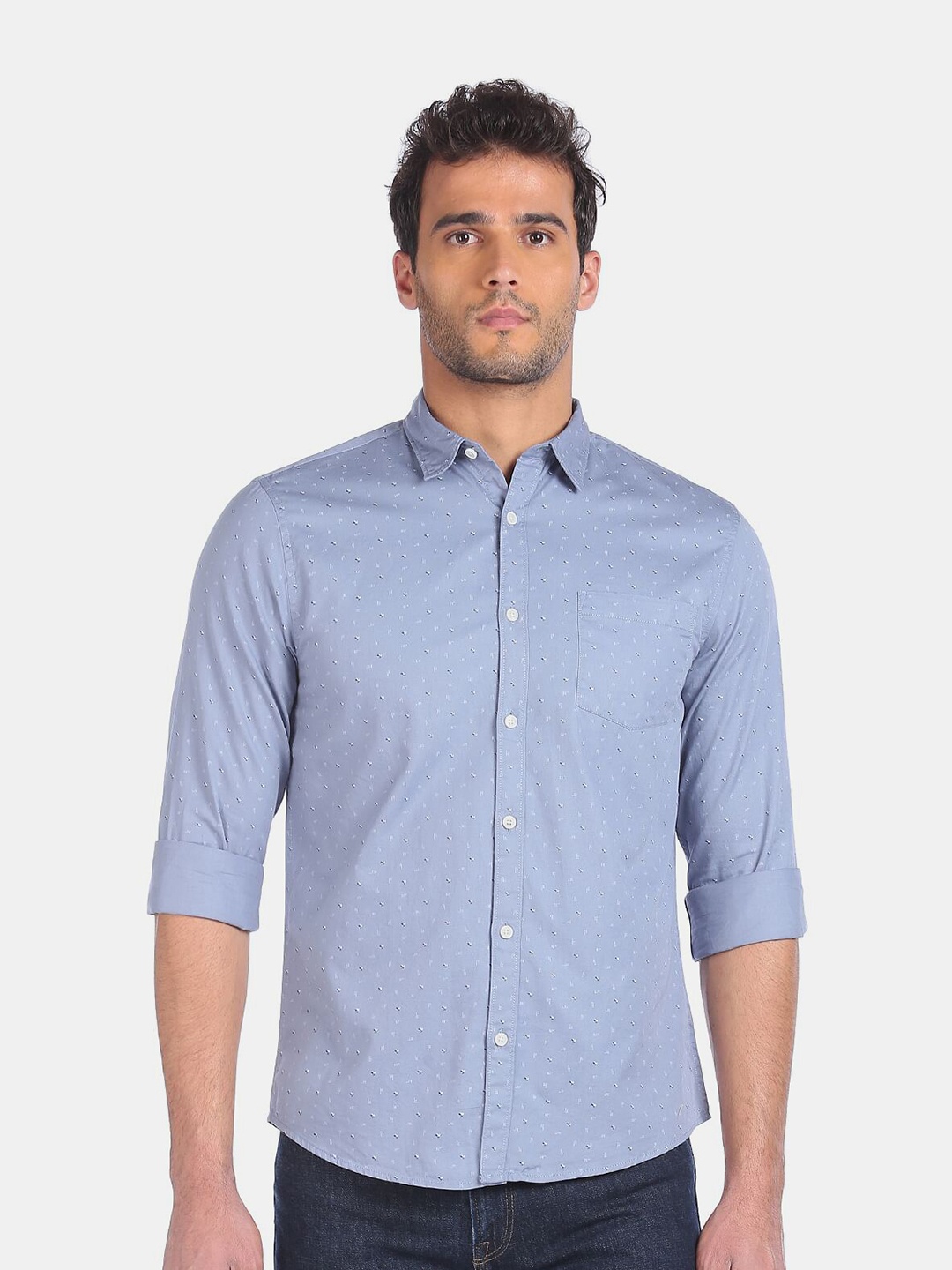 

Ruggers Men Blue & White Printed Pure Cotton Casual Shirt