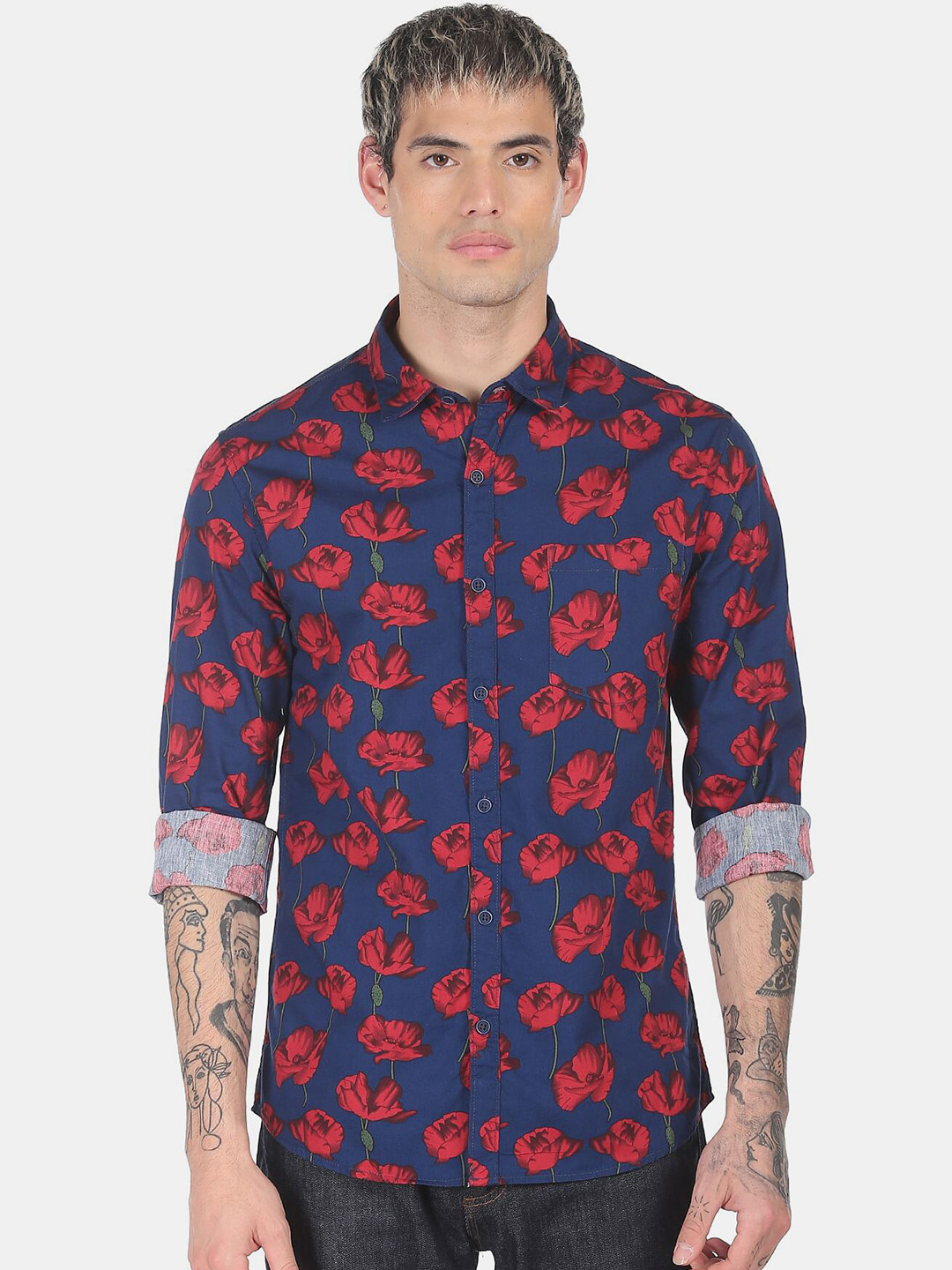 

Ruggers Men Blue & Red Floral Printed Pure Cotton Casual Shirt