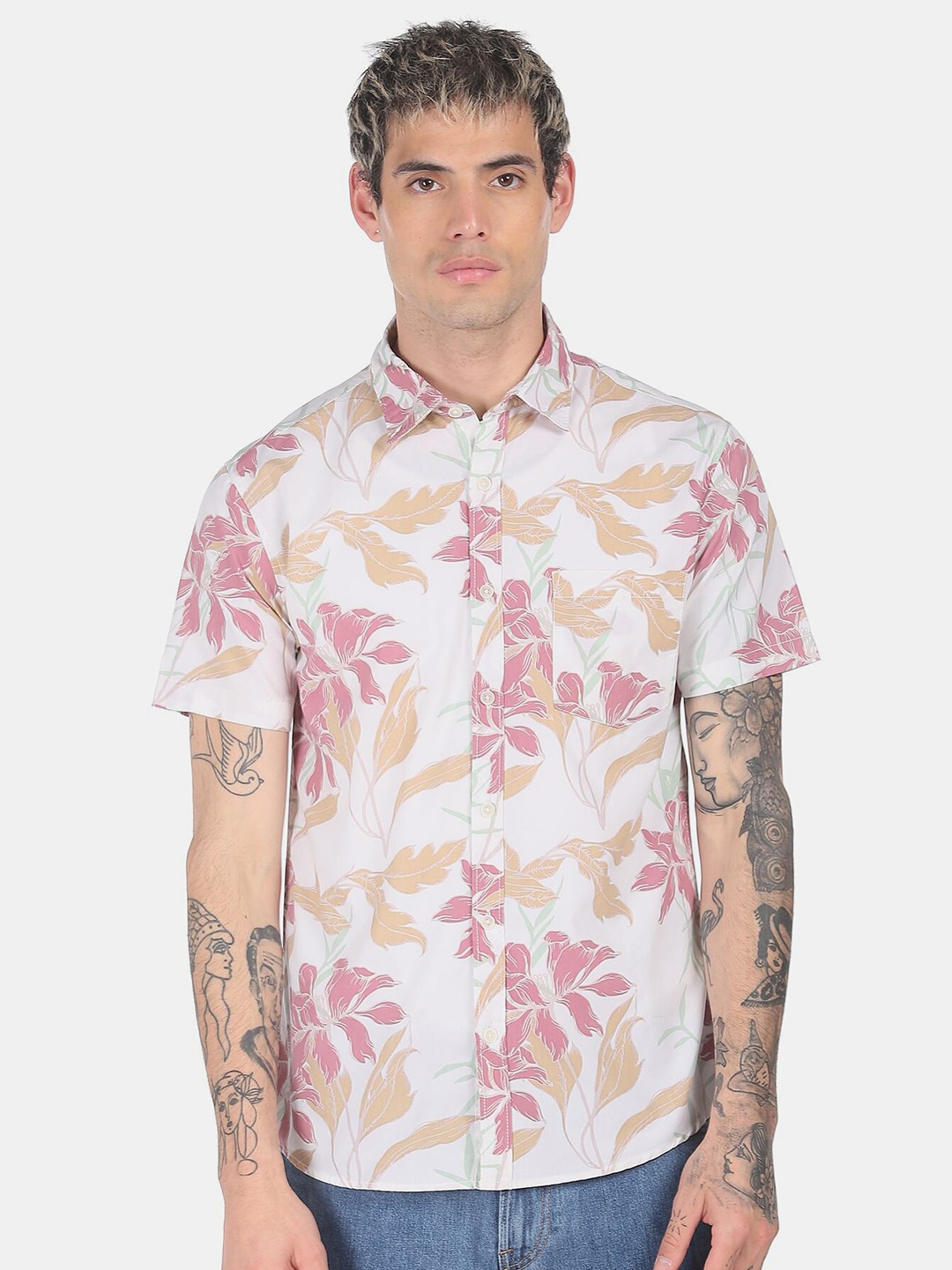 

Ruggers Men White & Pink Floral Printed Casual Shirt