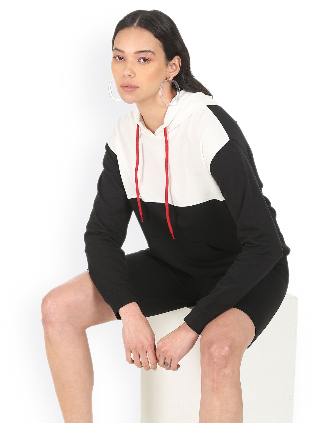 

Sugr Women White Colourblocked Pure Cotton Sweatshirt