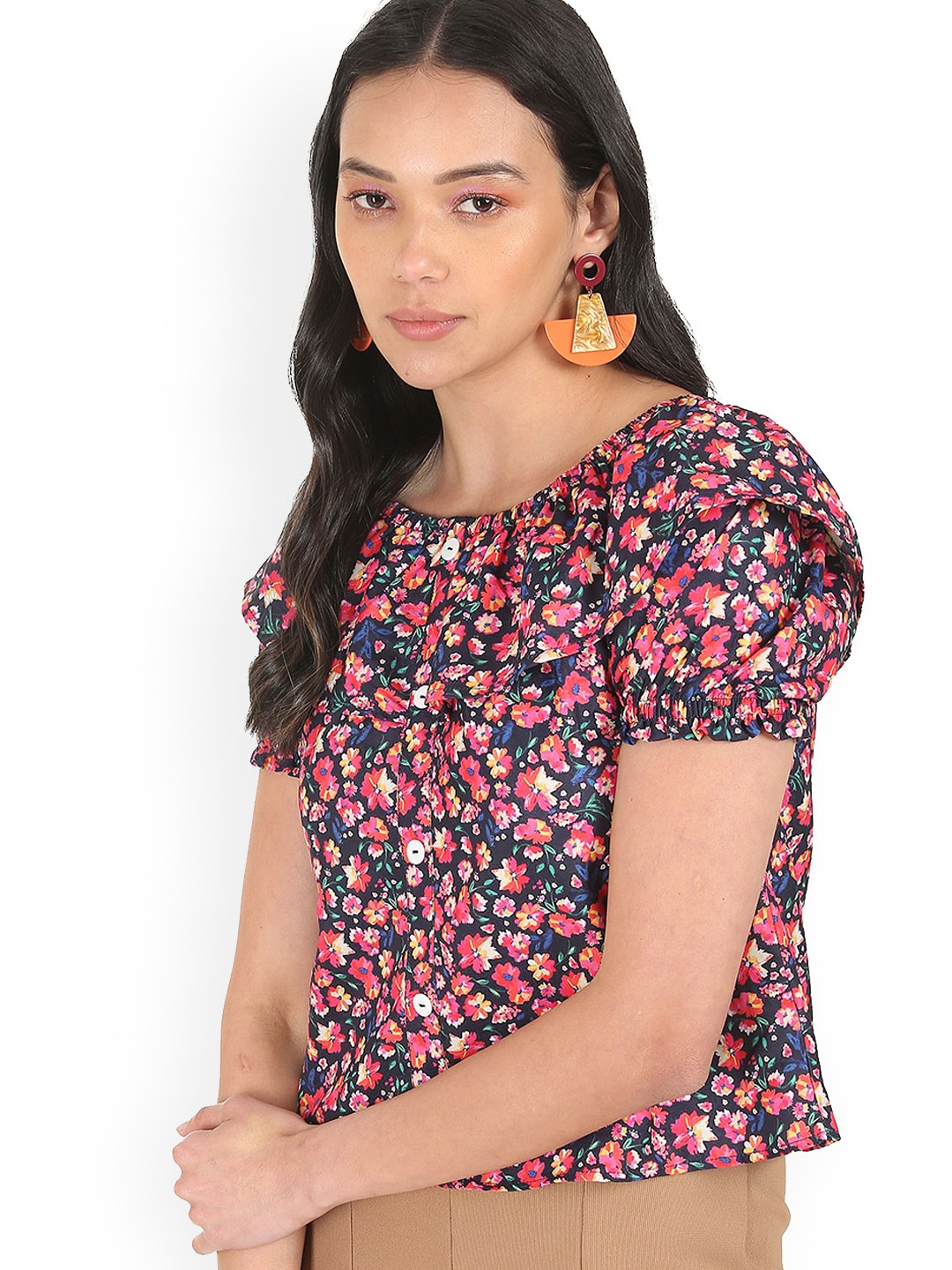 

Sugr Black Floral Print Ruffles Top