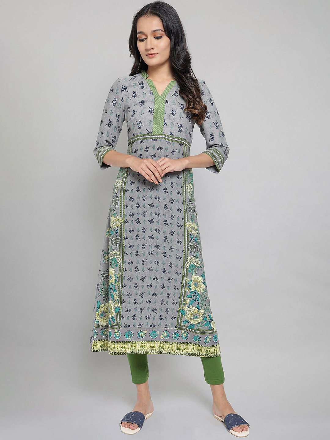

AURELIA Floral Print Crepe Kurta, Grey