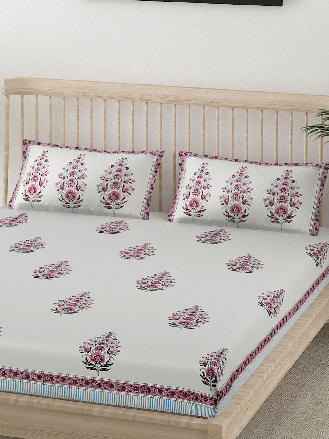 

EK BY EKTA KAPOOR Bagh Journal 120 TC Cotton King Bedsheet with 2 Pillow Covers, White