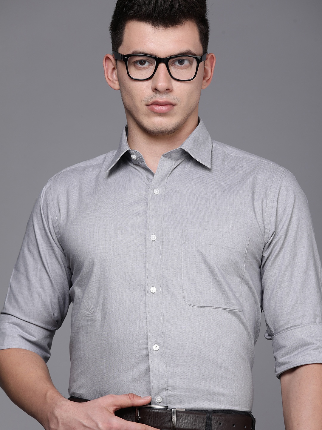 

Raymond Men Grey Slim Fit Self-Design Pure Cotton Formal Shirt
