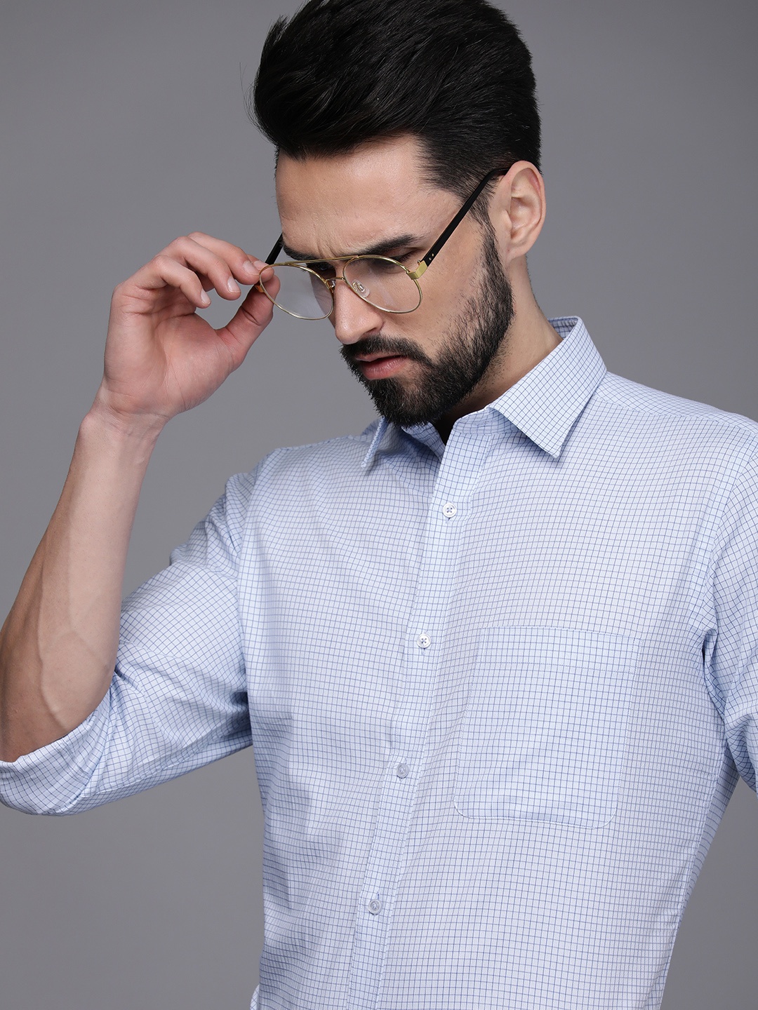 

Raymond Men Blue Checked Slim Fit Pure Cotton Formal Shirt