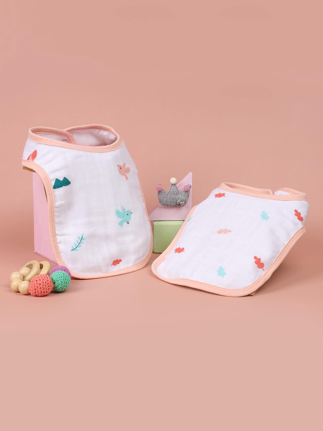 

KICKS & CRAWL Infant Kids Pack Of 2 Peach & White Printed Bunny Organic Round Bibs