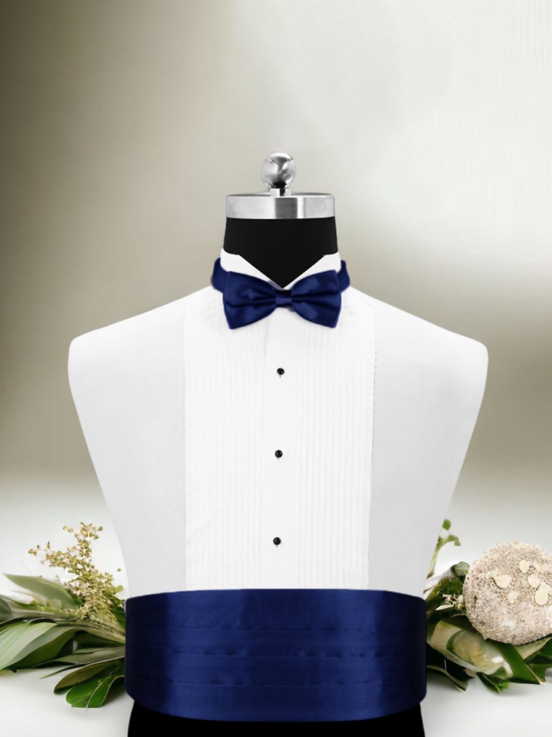 

Peluche The Debonair Aviary Blue Satin Solid Cummerbund and Bow Tie Set