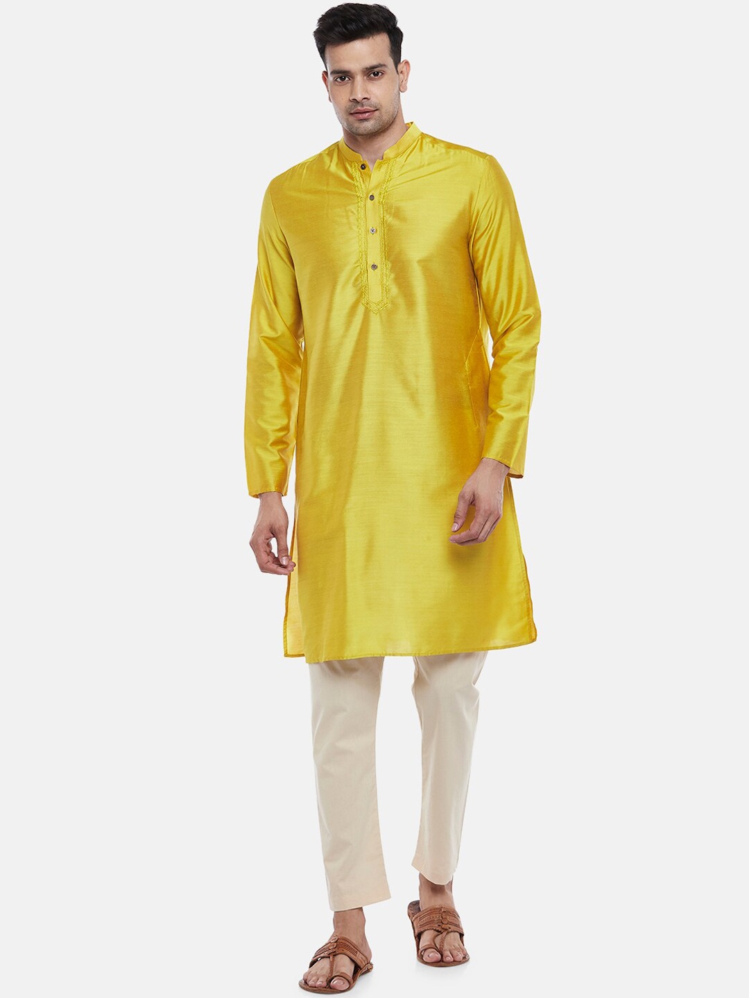 

indus route by Pantaloons Men Yellow Solid Kurta