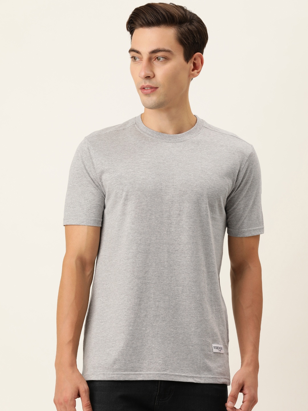 

FOREVER 21 Men Grey Melange Solid T-shirt