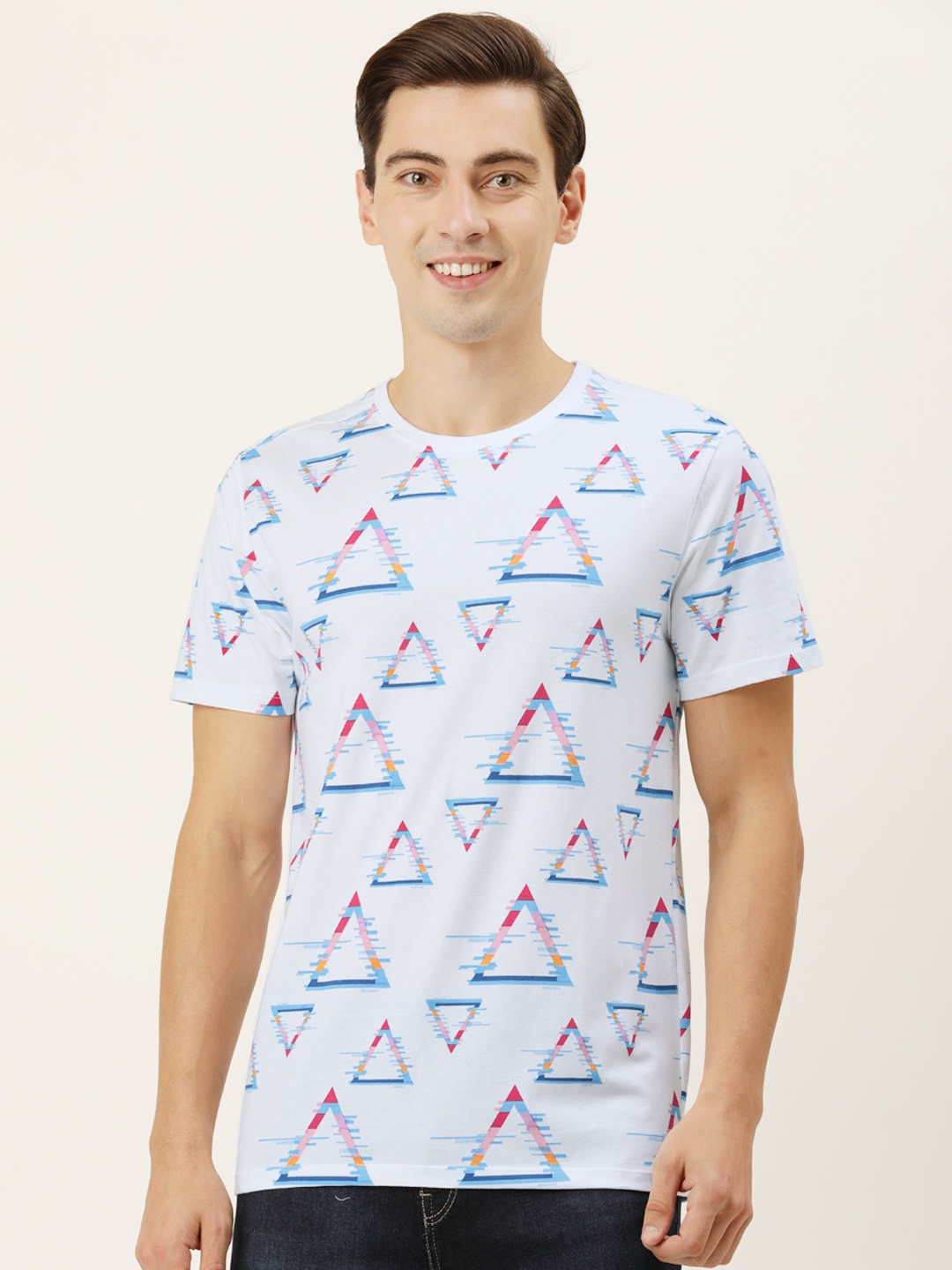 

FOREVER 21 Men White & Blue Printed T-shirt